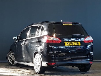 Used Ford Grand C-Max 2018 for sale - 77004500: Photo