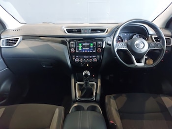 Used Nissan Qashqai 2019 for sale - 79351123: Photo