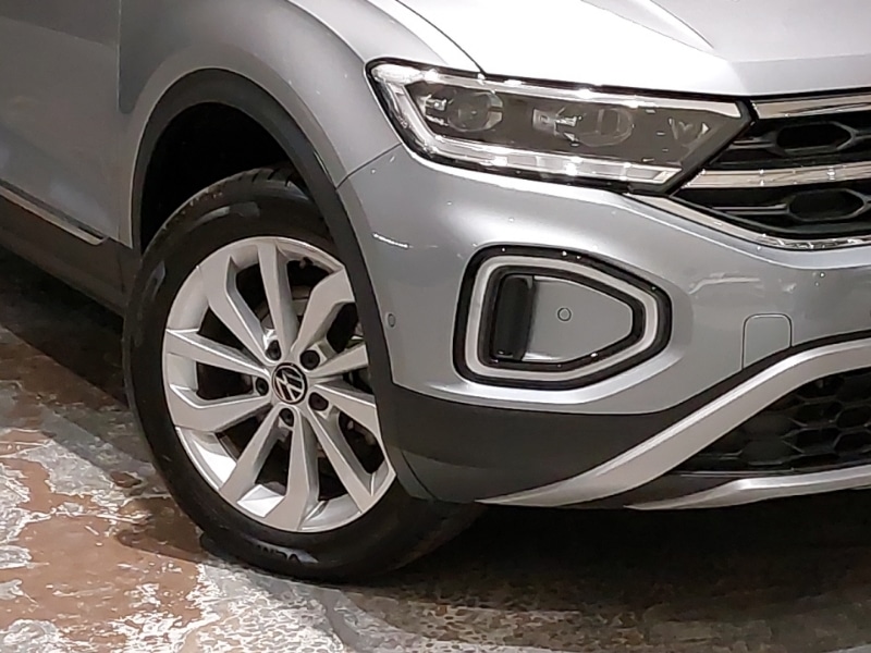 Used Volkswagen T-Roc 2024 for sale - 76420854: Photo 9