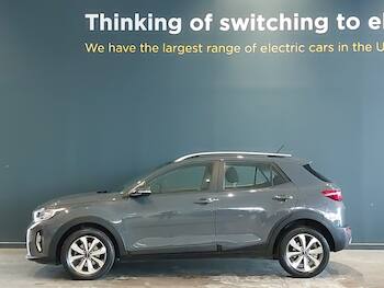 Used Kia Stonic 2023 for sale - 79686075: Photo