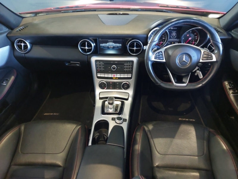 Used Mercedes-Benz SLC 2017 for sale - 76663948: Photo 2