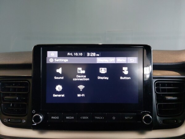 Used Kia Stonic 2022 for sale - 76258549: Photo 15