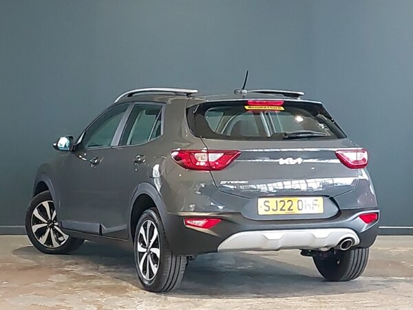Used Kia Stonic 2022 for sale - 76258549: Photo 3