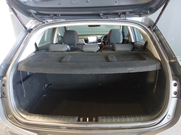 Used Kia Stonic 2022 for sale - 76258549: Photo 8