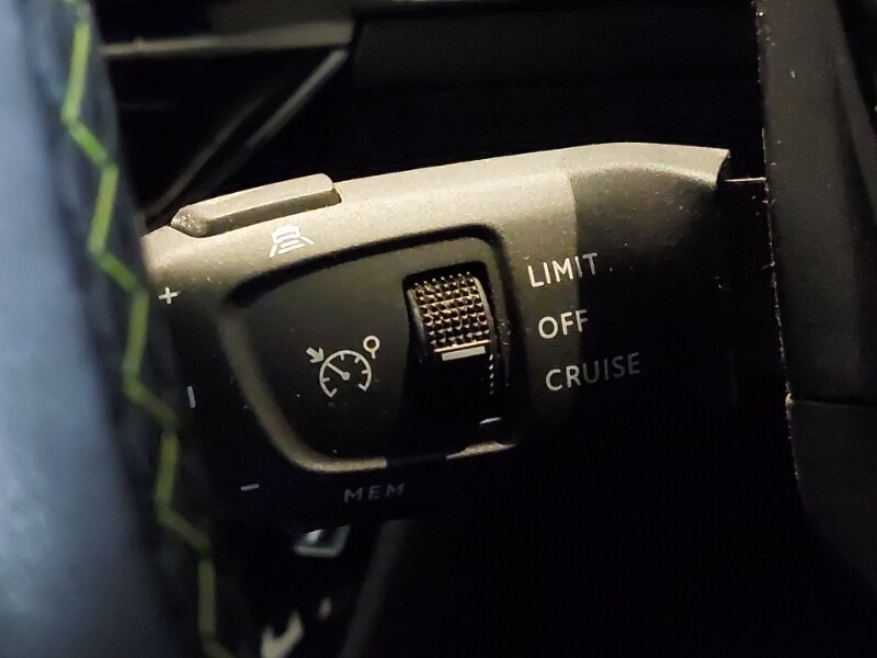 Used Peugeot 2008 2022 for sale - 77605966: Photo 17