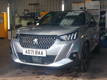 Used Peugeot 2008 2021 for sale - 78380860: Photo