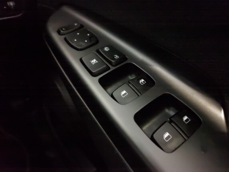 Used Hyundai KONA 2023 for sale - 77907364: Photo 18