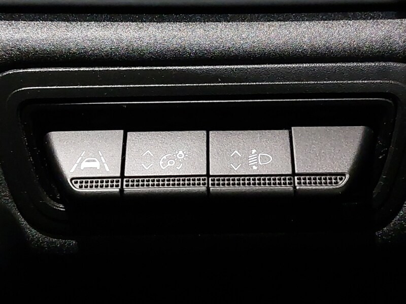 Used Renault Captur 2023 for sale - 77556216: Photo 19