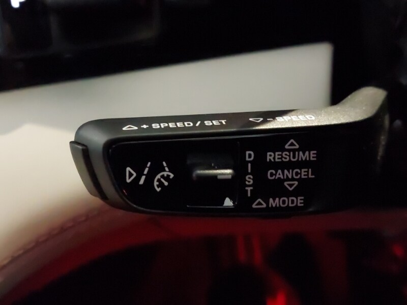 Used Porsche Taycan 2023 for sale - 78211371: Photo 18