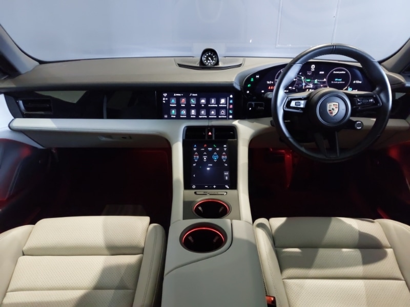 Used Porsche Taycan 2023 for sale - 78211371: Photo 2