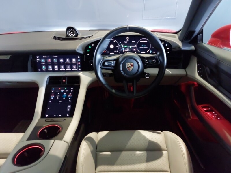 Used Porsche Taycan 2023 for sale - 78211371: Photo 7