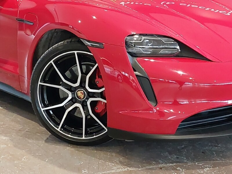 Used Porsche Taycan 2023 for sale - 78211371: Photo 9