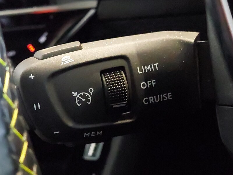 Used Peugeot 2008 2022 for sale - 77907333: Photo 18