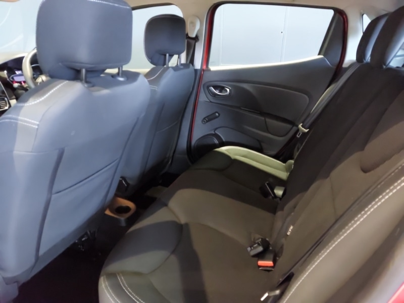 Used Renault Clio 2018 for sale - 76358703: Photo 6