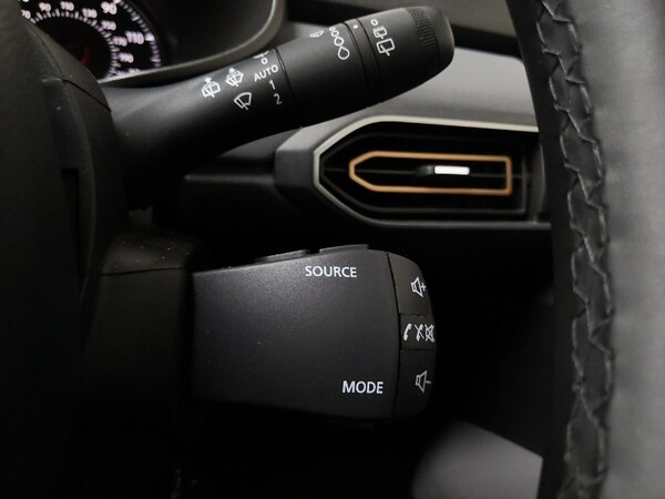Used Dacia Sandero Stepway 2023 for sale - 75526172: Photo 19
