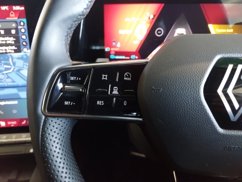 Used Renault Scenic E-Tech 2024 for sale - 77947514: Photo 10