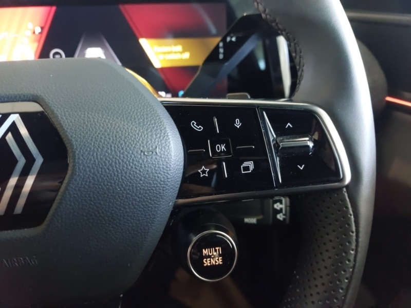 Used Renault Scenic E-Tech 2024 for sale - 77947514: Photo 11