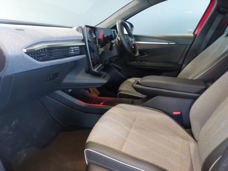 Used Renault Scenic E-Tech 2024 for sale - 77947514: Photo 5