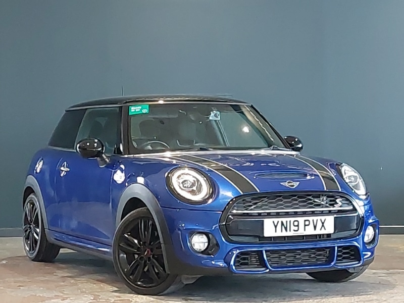 Used MINI Hatch 2019 for sale - 76533143: Photo 1