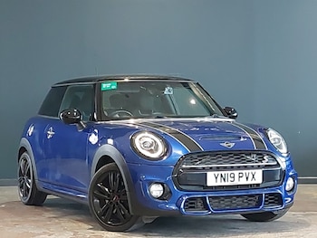 Used MINI Hatch 2019 for sale - 76533143: Photo