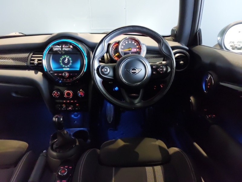 Used MINI Hatch 2019 for sale - 76533143: Photo 7