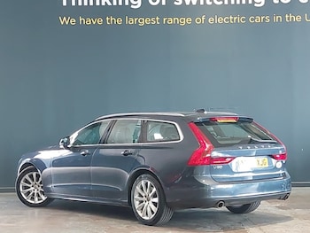 Used Volvo V90 2019 for sale - 78976921: Photo