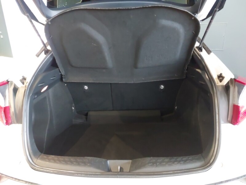 Used Toyota C-HR 2019 for sale - 78126090: Photo 8