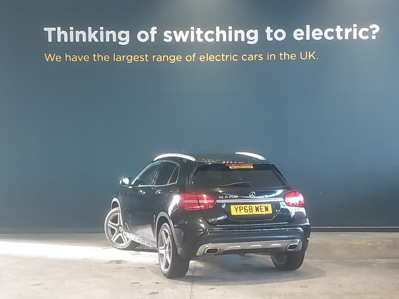 Used Mercedes-Benz GLA 2018 for sale - 77126073: Photo 3