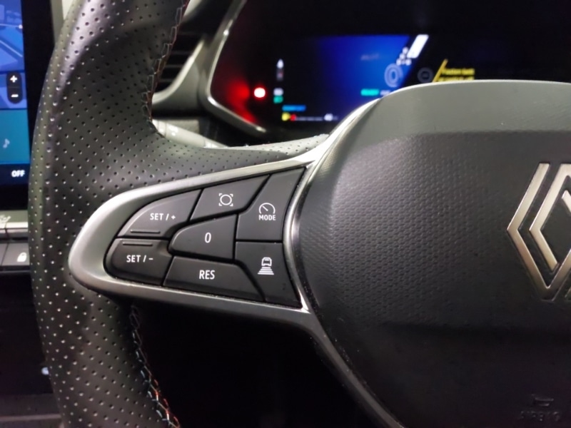 Used Renault Other 2024 for sale - 76911867: Photo 10