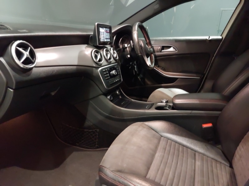 Used Mercedes-Benz GLA 2015 for sale - 76583505: Photo 5