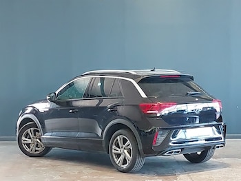 Used Volkswagen T-Roc 2023 for sale - 79263381: Photo
