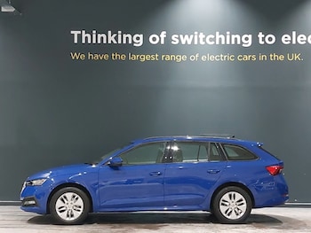 Used Skoda Octavia 2023 for sale - 77173681: Photo