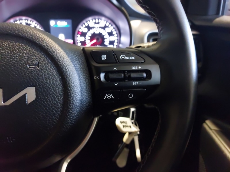 Used Kia Stonic 2023 for sale - 77219285: Photo 11