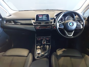 Used BMW 2 Series 2018 for sale - 76566977: Photo