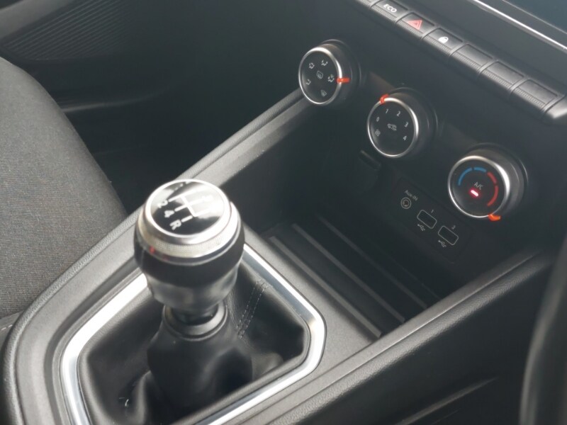 Used Renault Clio 2020 for sale - 77815535: Photo 17