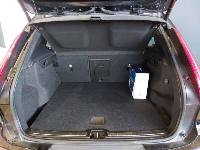 Used Volvo XC40 2020 for sale - 77677906: Photo 8