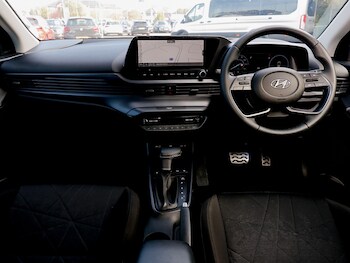 Used Hyundai BAYON 2024 for sale - 76639386: Photo