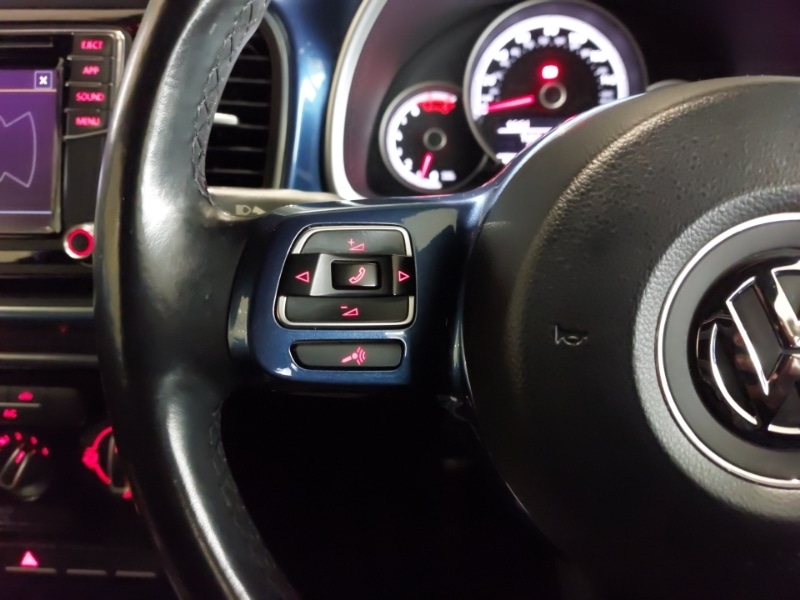 Used Volkswagen Beetle 2017 for sale - 76537023: Photo 10