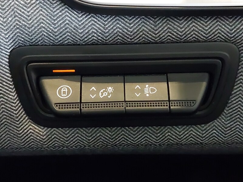 Used Renault Clio 2024 for sale - 78079683: Photo 19