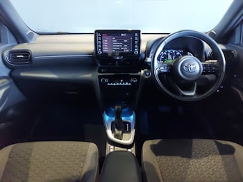 Used Toyota Yaris Cross 2022 for sale - 78259348: Photo