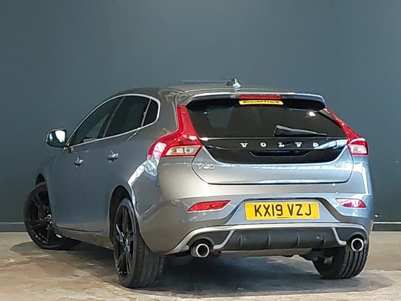 Used Volvo V40 2019 for sale - 76455748: Photo 3