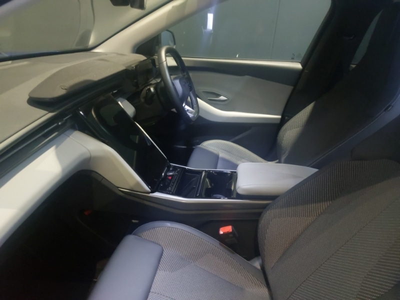 Used Ford Explorer 2025 for sale - 76717900: Photo 5