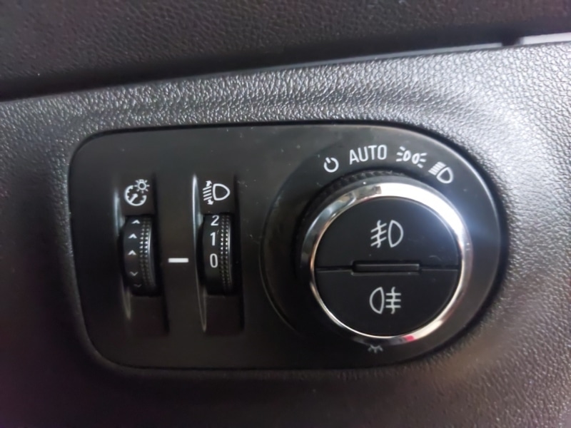 Used Vauxhall Corsa 2018 for sale - 76752034: Photo 16