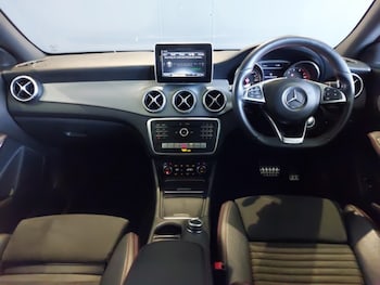 Used Mercedes-Benz CLA 2018 for sale - 76420858: Photo