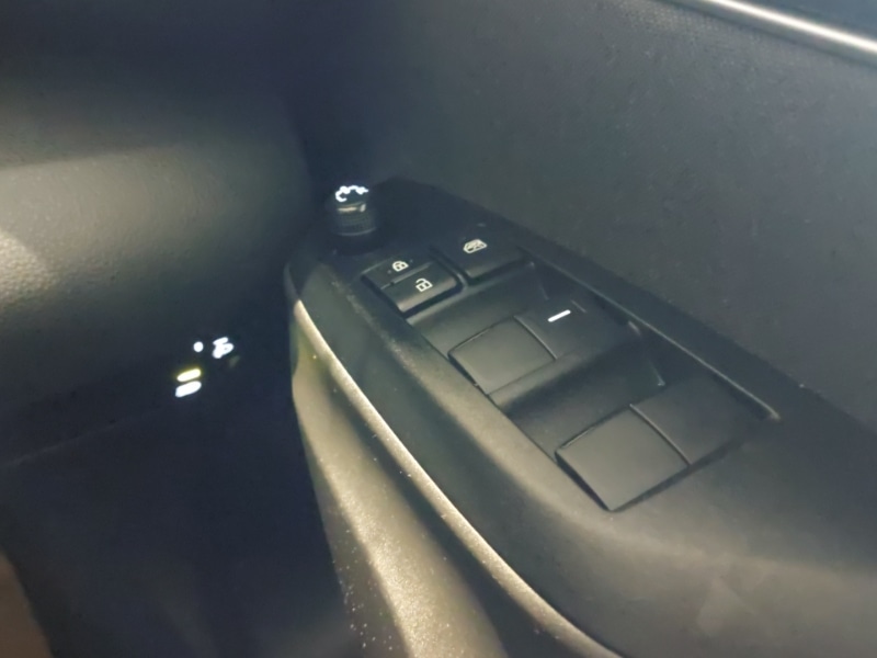 Used Toyota Yaris 2024 for sale - 77736455: Photo 19