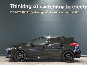 Used Ford Focus 2017 for sale - 77329828: Photo