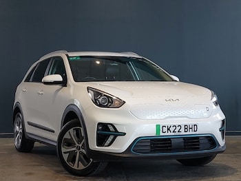 2022 - 100kW 2 39kWh 5dr Auto