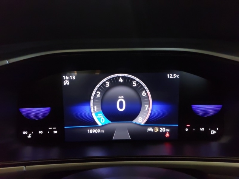 Used Volkswagen T-Roc 2022 for sale - 77265299: Photo 18