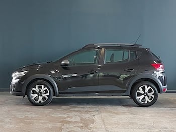 Used Dacia Sandero Stepway 2023 for sale - 79759631: Photo