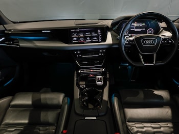 Used Audi RS e-tron GT 2022 for sale - 77596431: Photo